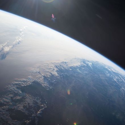 10 easy ways you can tell for yourself that the Earth is not flat
