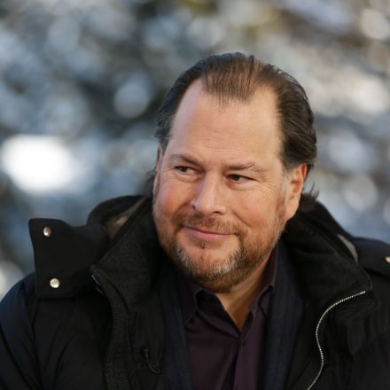 Salesforce's Marc Benioff calls for a 'new capitalism' where billionaires pay higher taxes
