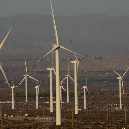 Wind Power Surpasses Coal, Nuclear as Power Generation Source in U.S.
