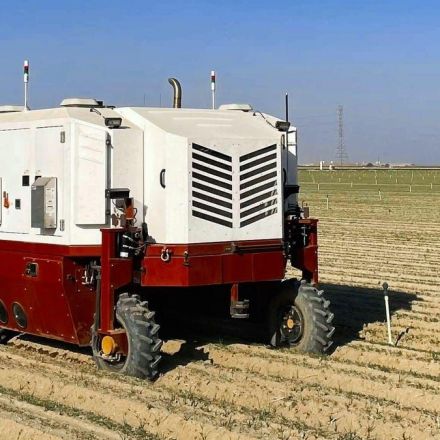 Self-Driving Farm Robot Uses Lasers To Kill 100,000 Weeds An Hour, Saving Land And Farmers From Toxic Herbicides