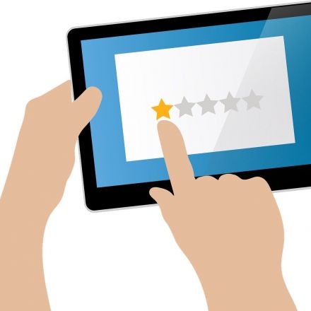 How a few negative online reviews early on can hurt a restaurant