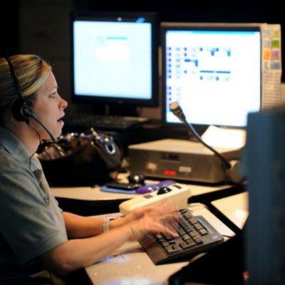 911 emergency services go down across the US after CenturyLink outage