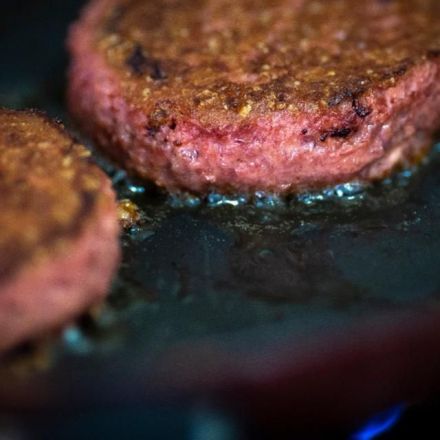 Soon: A Meatless Burger That Tastes Better Than Meat