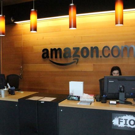 Amazon extends work from home order until January 8