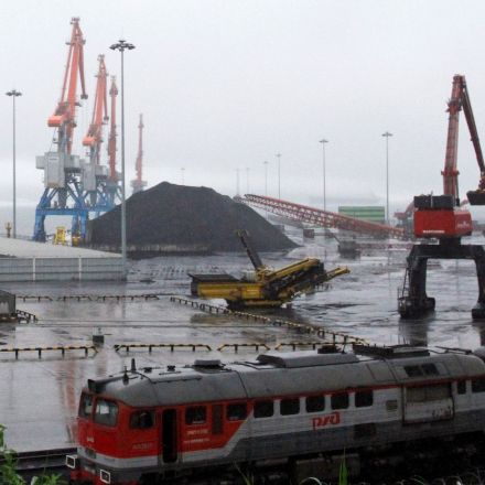 China spoils the launch of world’s first electric cargo ship by using it to haul coal