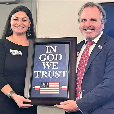 New Texas law requires schools to display 'In God We Trust' signs