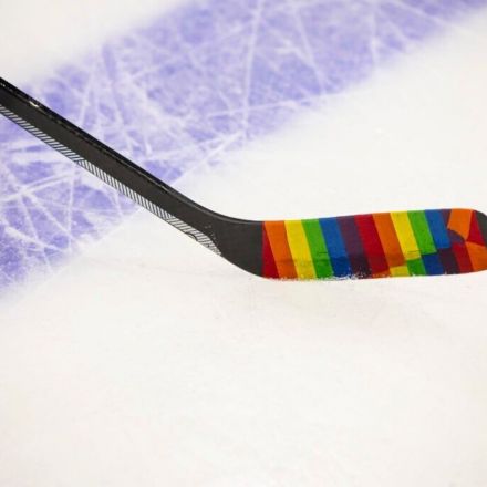 NHL players allowed to represent social causes with stick tape