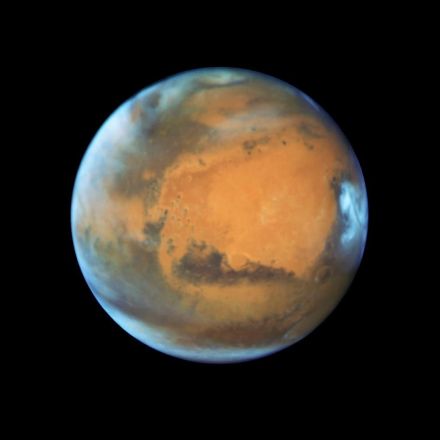 Best time for humans to travel to Mars is when the sun is roaring, scientists say