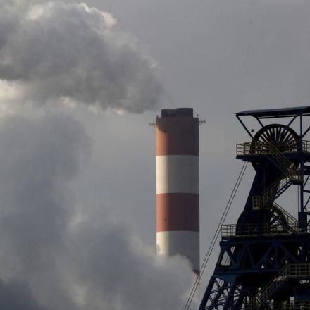 Poland to accelerate coal phase-out, spend billions on renewable and nuclear energy