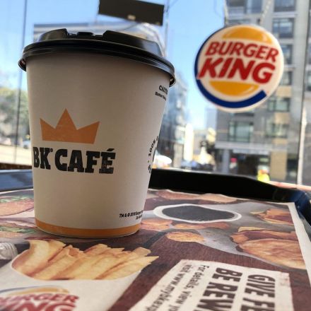 A month of coffee for $5? That’s Burger King’s plan to rule breakfast.
