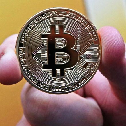 Bitcoin smashes through $6,100 to hit a new record high