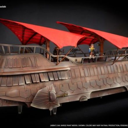 They Did It: Hasbro Is Officially Producing Its Largest Star Wars Toy Ever 