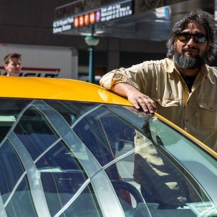 Taxi Medallions, Once a Safe Investment, Now Drag Owners Into Debt