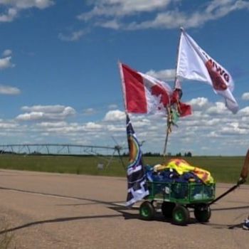 Alberta men to walk 3,800 km to honour missing and murdered Indigenous women and girls | CBC News