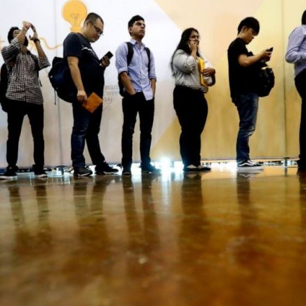 US adds 136,000 jobs; unemployment hits 50-year low of 3.5%