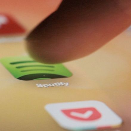 Spotify starts cracking down on friends who share family plans
