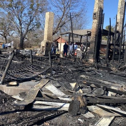 'It's nothing short of a miracle' | Texas toddler wakes up parents, saves family from fire
