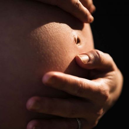 Blood test could predict when pregnant women will give birth