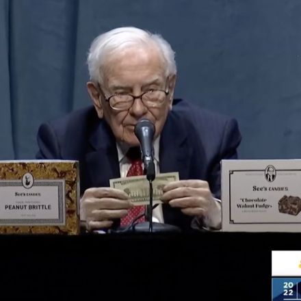 Buffett Says He Wouldn't Take All the Bitcoin in the World for $25