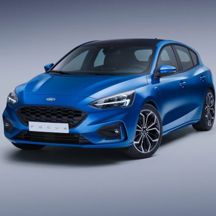 New 2018 Ford Focus revealed – top-to-toe makeover for VW Golf rival