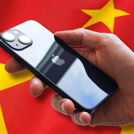 iPhone took top slot in China in holiday quarter, with highest ever market share