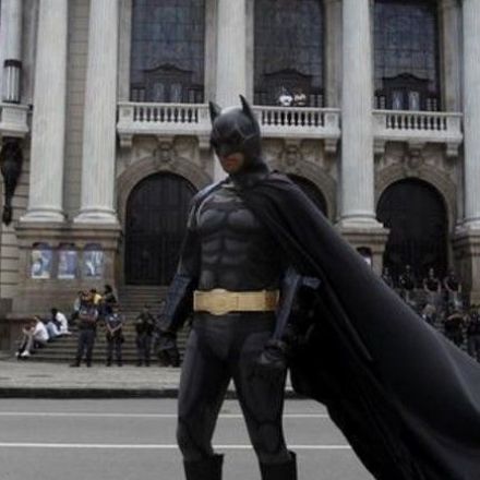 New research finds that kids aged 4-6 perform better during boring tasks when dressed as Batman
