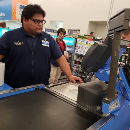 Walmart cashier pays woman's bill after she breaks down at register