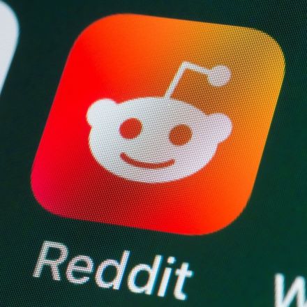 Bot posing as human fooled people on Reddit for an entire week
