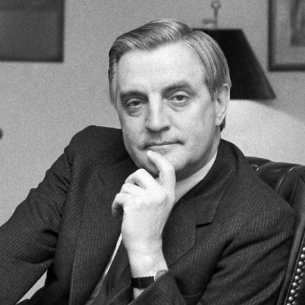 Walter Mondale, Ex-Vice President and Champion of Liberal Politics, Dies at 93