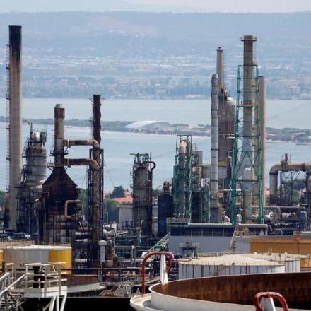 IEA sees new European lockdowns denting oil demand outlook