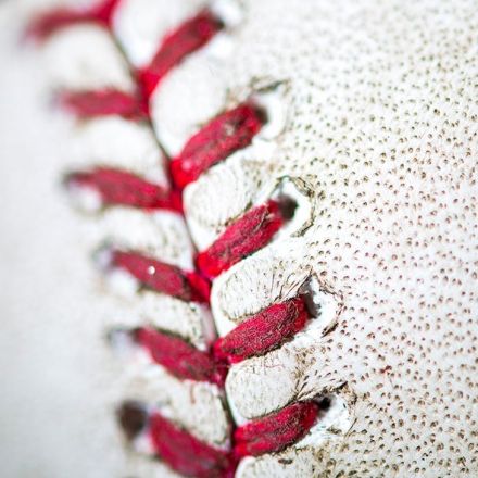 Judge OKs deal in minor leaguers' suit vs. MLB