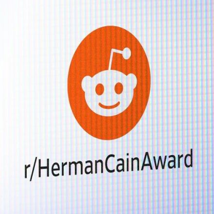 The Unbelievable Grimness of HermanCainAward, the Subreddit That Celebrates Anti-Vaxxer COVID Deaths