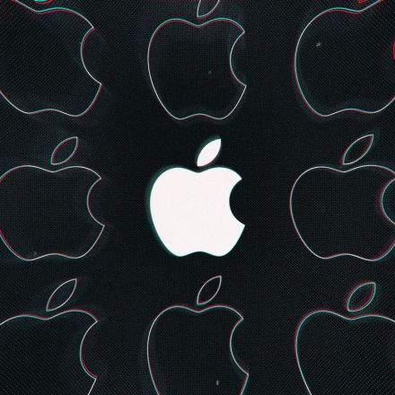 Apple VP discourages retail workers from joining a union in leaked video