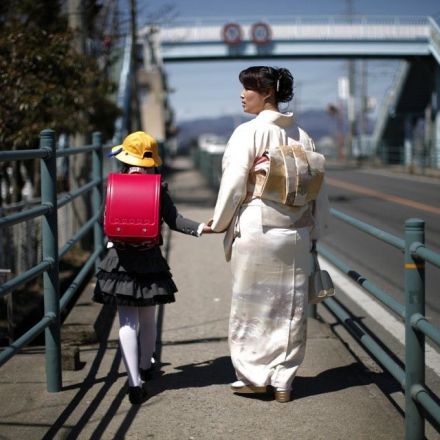 Japan Is No Place for Single Mothers