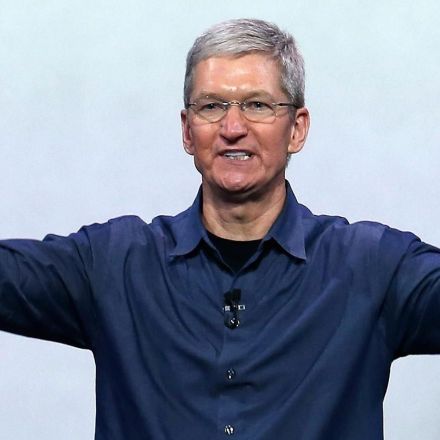 Apple announces plans to repatriate billions in overseas cash, says it will 'contribute' $350 billion to the economy over 5 years