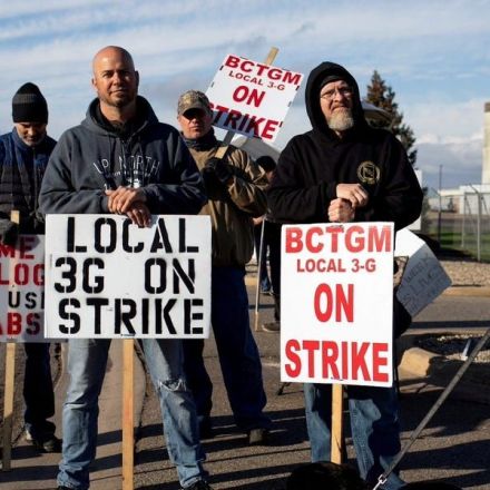A TikToker wrote code to flood Kellogg with bogus job applications after the company announced it would permanently replace striking workers