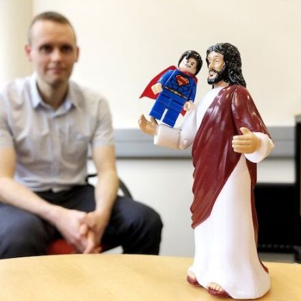 Study identifies psychology of attraction to religious deities and superheroes
