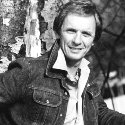 Mel Tillis, Country Entertainer and Songwriter, Dead at 85
