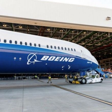 Airbus climbs past Boeing in single-aisle market share