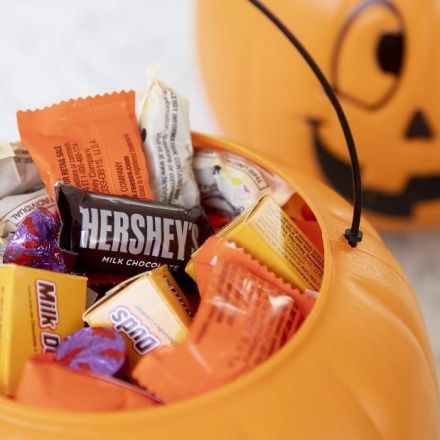 Hershey says it won't be able to meet Halloween demand this year