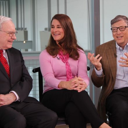 Warren Buffett gives away another $4.1 billion, resigns as trustee at Gates Foundation