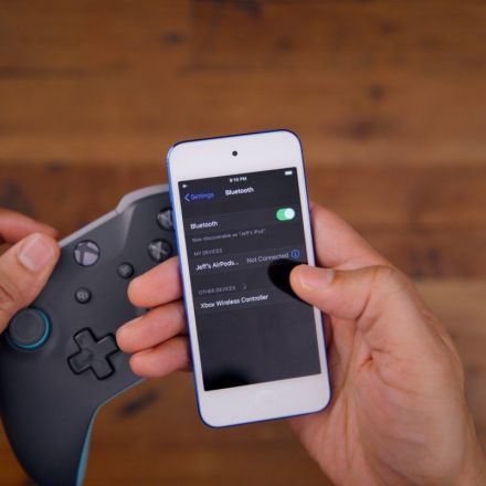 Apple's latest patents reveal that the company has plans to introduce its own game controller