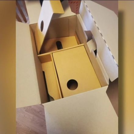 Couple Buys $7,000 Camera from Amazon, Gets Empty Boxes Instead