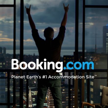 How Booking.com manipulates you