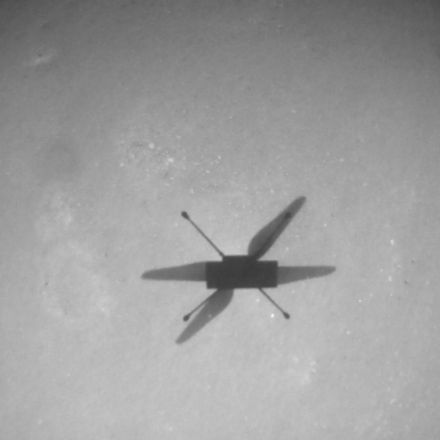NASA's Mars helicopter soars past 1-mile mark in 10th flight over Red Planet