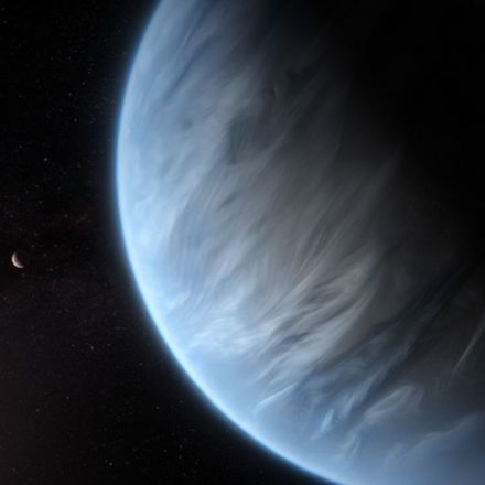 Water found for first time on potentially habitable planet
