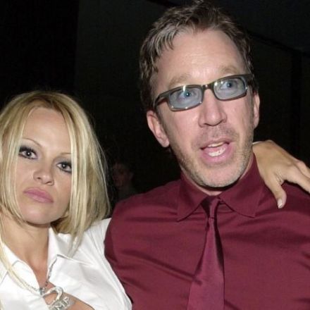 Tim Allen denies flashing Pamela Anderson on 'Home Improvement' set
