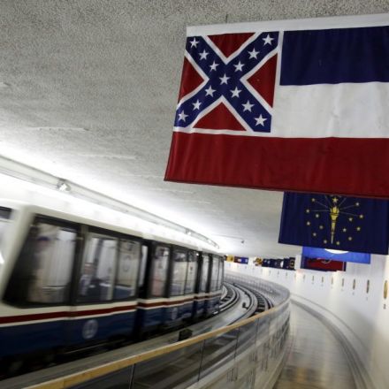 Justices reject appeal over Confederate emblem on Mississippi flag