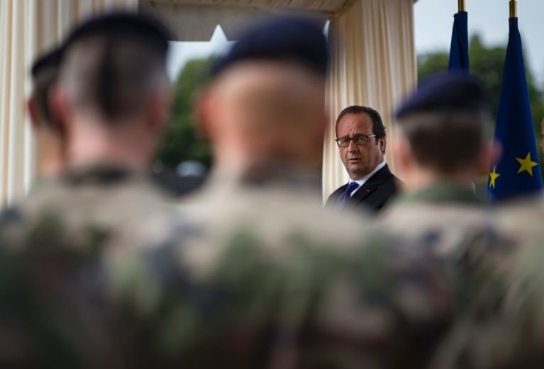 France's President François Hollande speaks to soldiers of the anti-terror Vigipirate plan, dubbed "Operation Sentinelle" at the fort of Vincennes 