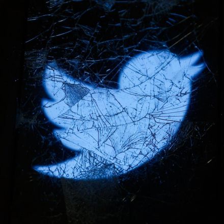 Twitter seeing 'record user engagement'? The data tells a different story